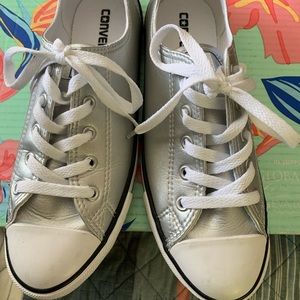 Converse All Star Sneakers Women Size 8.5